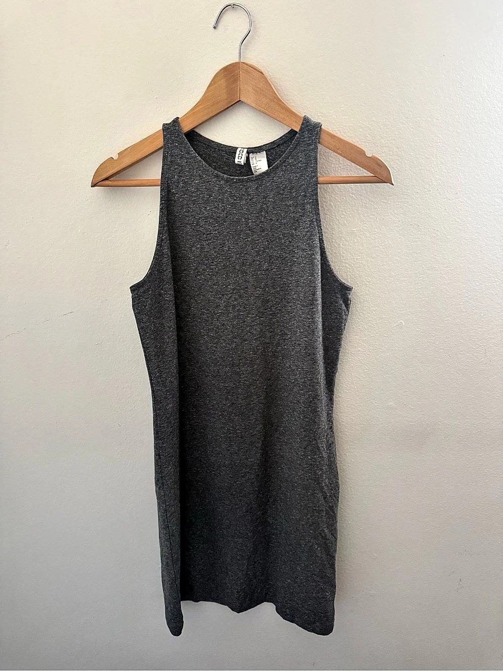 H&M Sleeveless Fitted Dress in Gray Size Medium